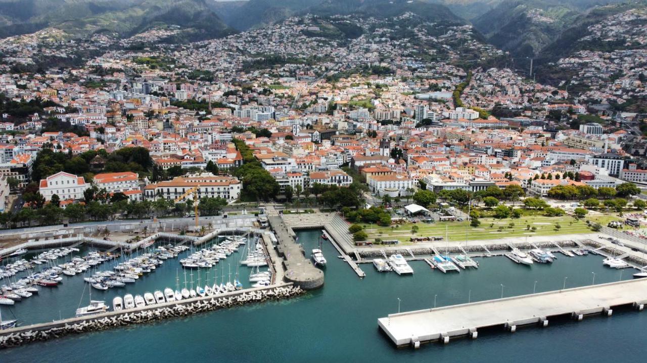 Funchal Center Apartment II Bagian luar foto